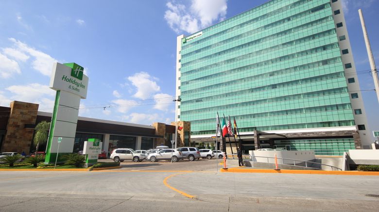 Holiday Inn Leon Plaza Mayor Exterior. Images powered by <a href=https://www.travelweekly-asia.com/Hotels/Leon-Mexico/