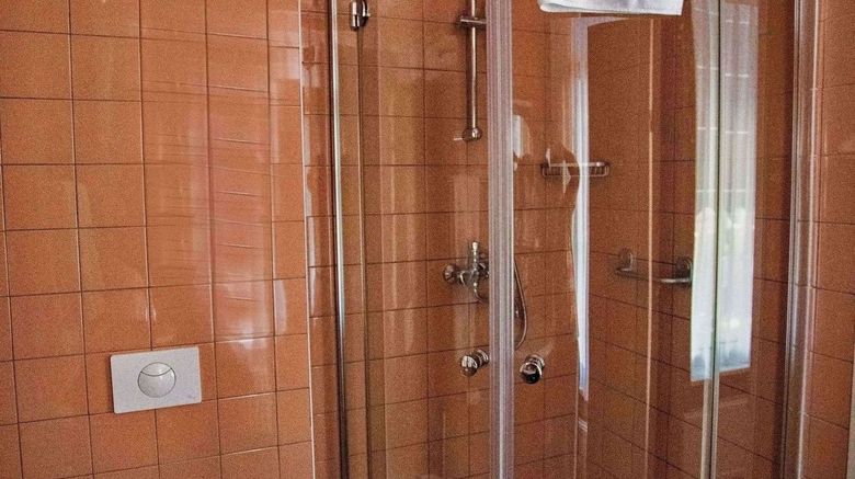 <b>Hotel De Sluiskop Room</b>. Images powered by <a href="https://www.leonardoworldwide.com/" title="Leonardo Worldwide" target="_blank">Leonardo</a>.