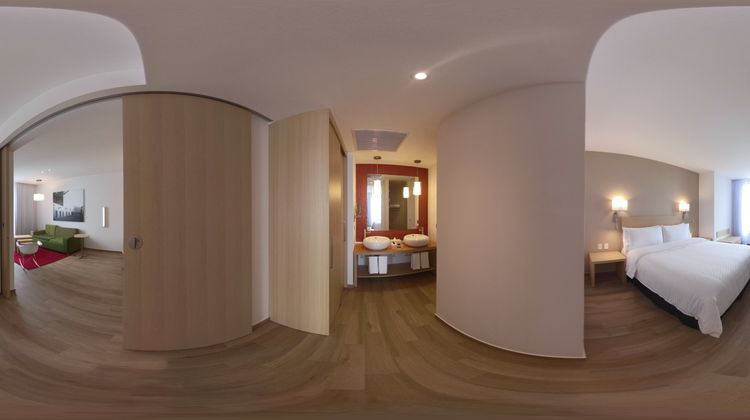 Fiesta Inn Parque Puebla Suite