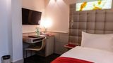 Hotel St Gotthard Room