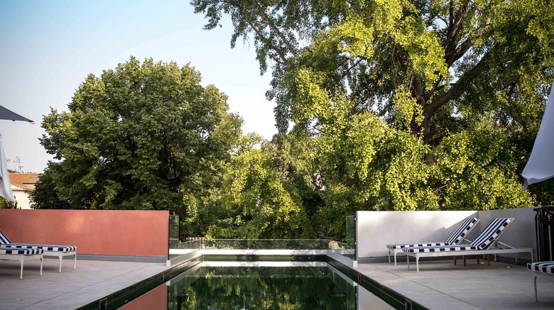 <b>L'Imperator Pool</b>. Images powered by <a href="https://www.leonardoworldwide.com/" title="Leonardo Worldwide" target="_blank">Leonardo</a>.