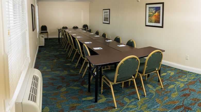 <b>Candlewood Suites Stevensville Meeting</b>. Images powered by <a href="https://www.leonardoworldwide.com/" title="Leonardo Worldwide" target="_blank">Leonardo</a>.