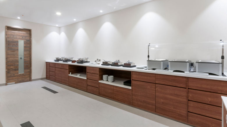 <b>Holiday Inn Express Mexico Basilica Restaurant</b>. Images powered by <a href="https://www.leonardoworldwide.com/" title="Leonardo Worldwide" target="_blank">Leonardo</a>.