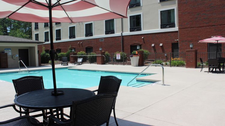 Holiday Inn Express & Suites Rockingham Pool