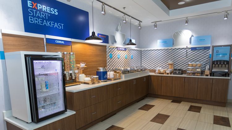 Holiday Inn Express & Suites Athens Restaurant