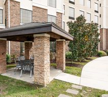 Staybridge Suites North Charleston Exterior