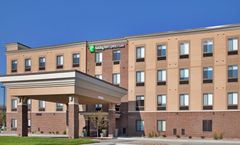 Holiday Inn Express/Stes Lincoln Arpt