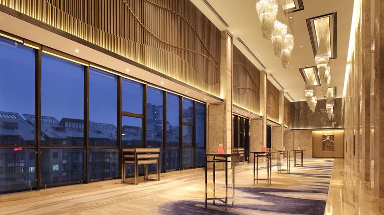 <b>Crowne Plaza Yibin Lobby</b>. Images powered by <a href="https://www.leonardoworldwide.com/" title="Leonardo Worldwide" target="_blank">Leonardo</a>.