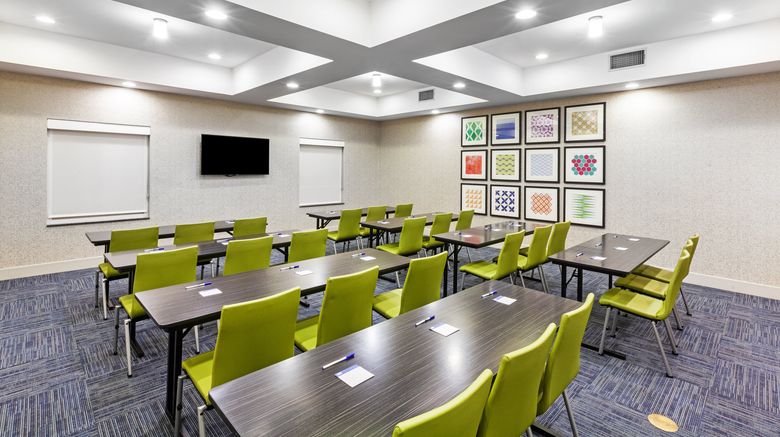 <b>Holiday Inn Express Hotel & Suites Meeting</b>. Images powered by <a href="https://www.leonardoworldwide.com/" title="Leonardo Worldwide" target="_blank">Leonardo</a>.