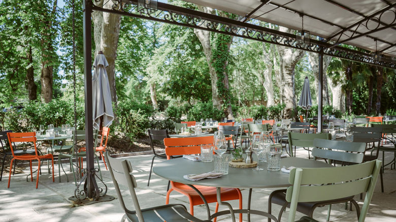 <b>Chateau de Monbet Restaurant</b>. Images powered by <a href="https://www.leonardoworldwide.com/" title="Leonardo Worldwide" target="_blank">Leonardo</a>.