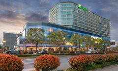 Holiday Inn Express East Station