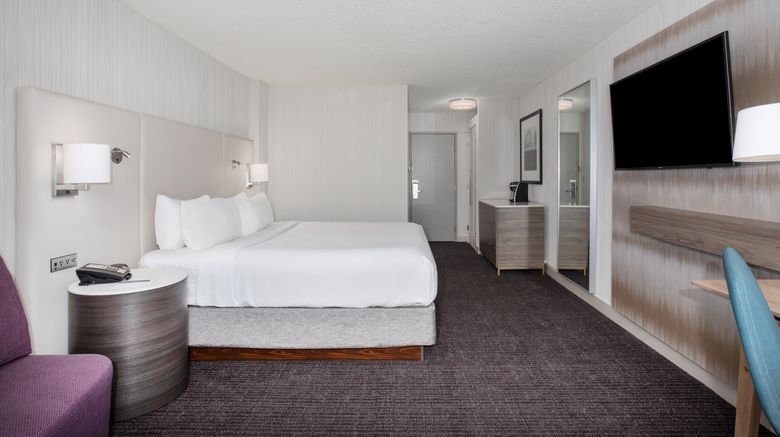 <b>Crowne Plaza Hotel Kansas City Downtown Room</b>. Images powered by <a href="https://www.leonardoworldwide.com/" title="Leonardo Worldwide" target="_blank">Leonardo</a>.