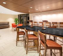 Holiday Inn Express & Suites Surprise Lobby