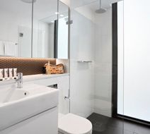 Quest North Sydney Room
