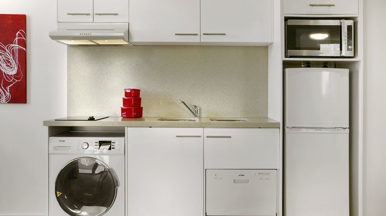 <b>Hotel Diana South Brisbane Room</b>. Images powered by <a href="https://www.leonardoworldwide.com/" title="Leonardo Worldwide" target="_blank">Leonardo</a>.