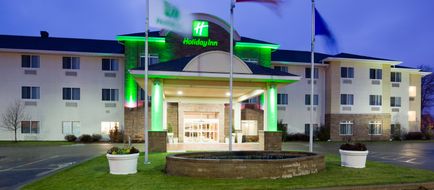 Holiday Inn Hotel & Conference Ctr Exterior