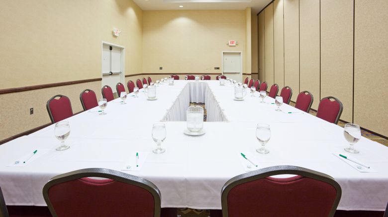<b>Holiday Inn Hotel & Conference Ctr Meeting</b>. Images powered by <a href="https://www.leonardoworldwide.com/" title="Leonardo Worldwide" target="_blank">Leonardo</a>.