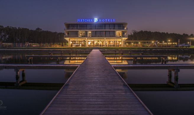 Fletcher Hotel Het Veerse Meer Exterior