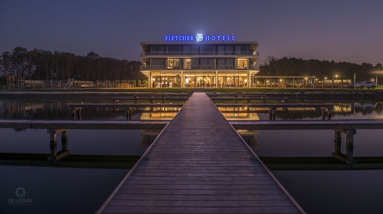 Fletcher Hotel Het Veerse Meer Exterior