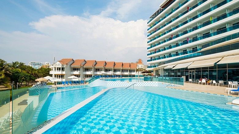 <b>Las Americas Torre Del Mar Hotel Pool</b>. Images powered by <a href="https://www.leonardoworldwide.com/" title="Leonardo Worldwide" target="_blank">Leonardo</a>.