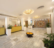 Hotel Maurya-Patna Lobby