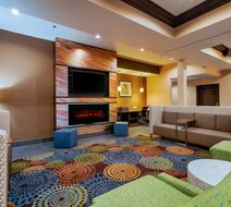 Holiday Inn Express Inver Grove Heights Lobby