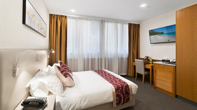 Sydney Hotel QVB Room