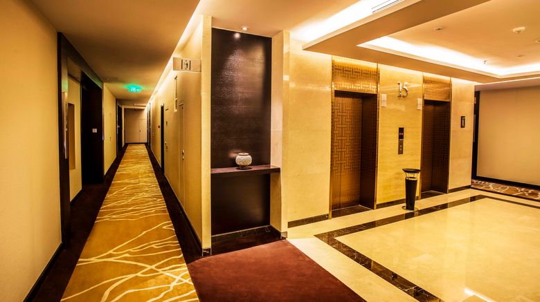 <b>Holiday Inn Nanchang Riverside Room</b>. Images powered by <a href="https://www.leonardoworldwide.com/" title="Leonardo Worldwide" target="_blank">Leonardo</a>.