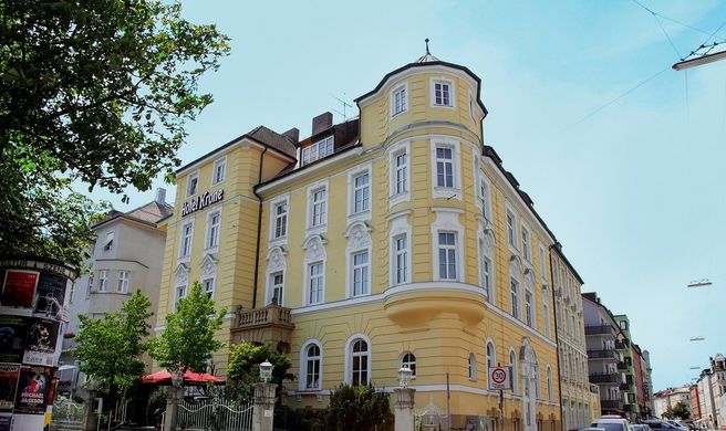 Hotel Krone Exterior