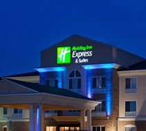 Holiday Inn Express Hotel & Suites Exterior