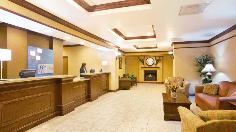 <b>Holiday Inn Express Hotel & Suites Lobby</b>. Images powered by <a href="https://www.leonardoworldwide.com/" title="Leonardo Worldwide" target="_blank">Leonardo</a>.