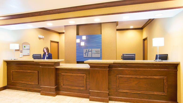 <b>Holiday Inn Express Hotel & Suites Lobby</b>. Images powered by <a href="https://www.leonardoworldwide.com/" title="Leonardo Worldwide" target="_blank">Leonardo</a>.
