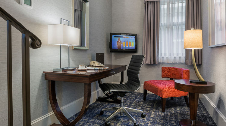 The Wayne Hotel Suite