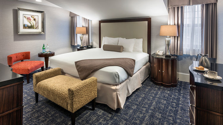 The Wayne Hotel Suite