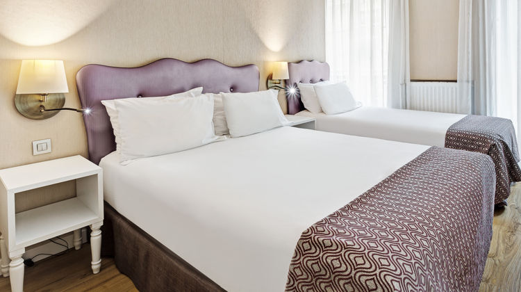 Exe Hotel Paris Centre Room
