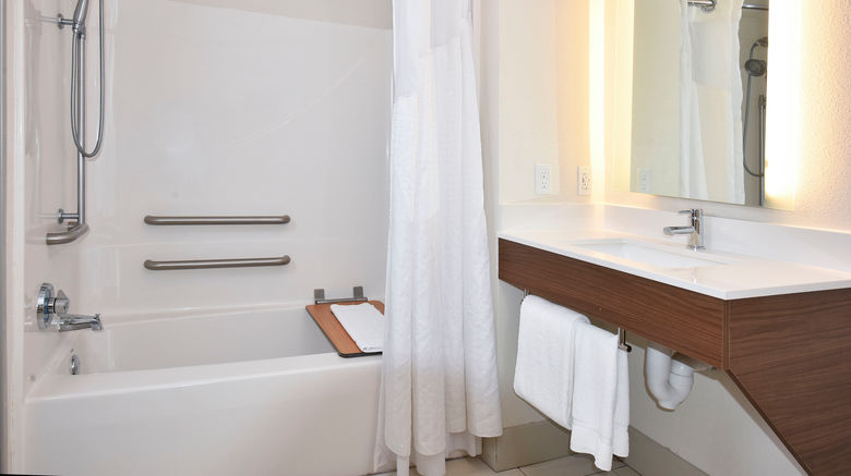<b>Holiday Inn Express & Suites Selma Room</b>. Images powered by <a href="https://www.leonardoworldwide.com/" title="Leonardo Worldwide" target="_blank">Leonardo</a>.