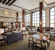 Staybridge Suites Columbus Lobby