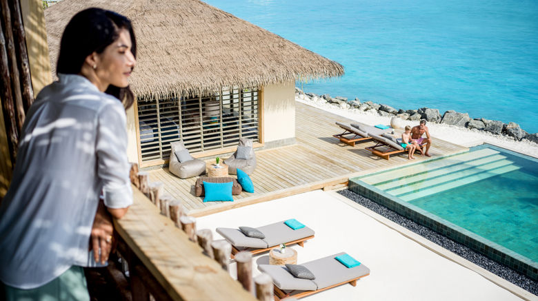 <b>InterContinental Maldives Maamunagau Suite</b>. Images powered by <a href="https://www.leonardoworldwide.com/" title="Leonardo Worldwide" target="_blank">Leonardo</a>.
