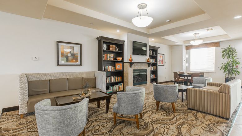 <b>Holiday Inn Express & Stes Oklahoma City Lobby</b>. Images powered by <a href="https://www.leonardoworldwide.com/" title="Leonardo Worldwide" target="_blank">Leonardo</a>.