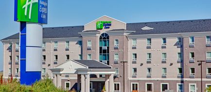 Holiday Inn Express & Stes Swift Current Exterior