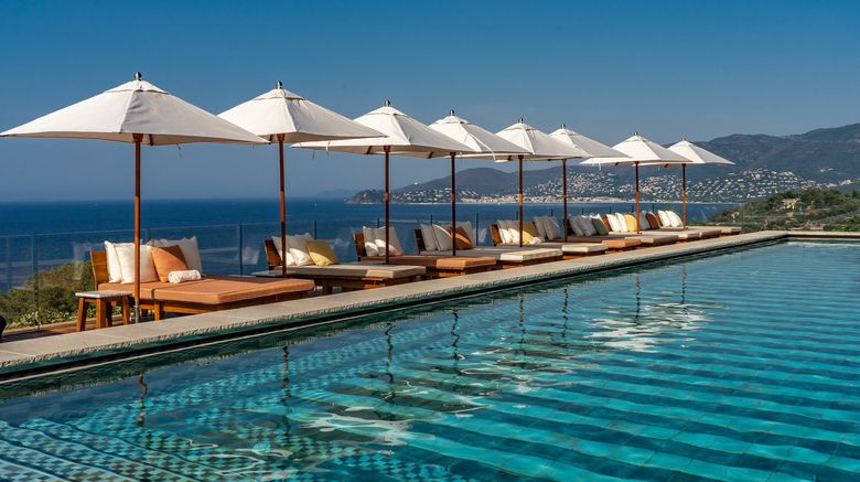 <b>Lily of the Valley Pool</b>. Images powered by <a href="https://www.leonardoworldwide.com/" title="Leonardo Worldwide" target="_blank">Leonardo</a>.