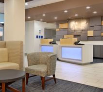 Holiday Inn Express & Suites Brookshire Lobby