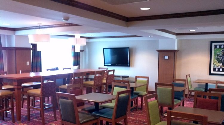 Holiday Inn Express Hotel & Suites Restaurant