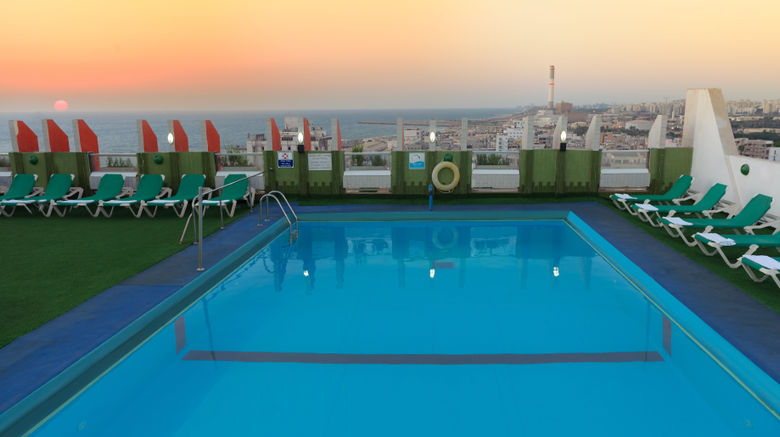<b>Grand Beach Tel Aviv Pool</b>. Images powered by <a href="https://www.leonardoworldwide.com/" title="Leonardo Worldwide" target="_blank">Leonardo</a>.