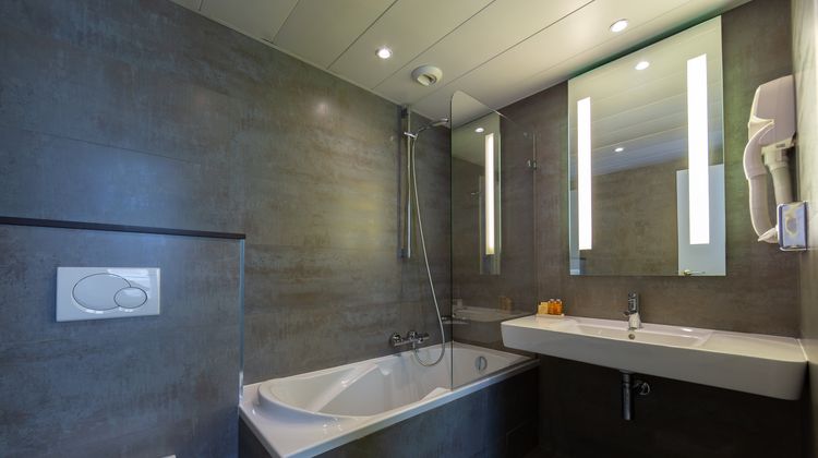 Hotel Sevres Montparnasse Room