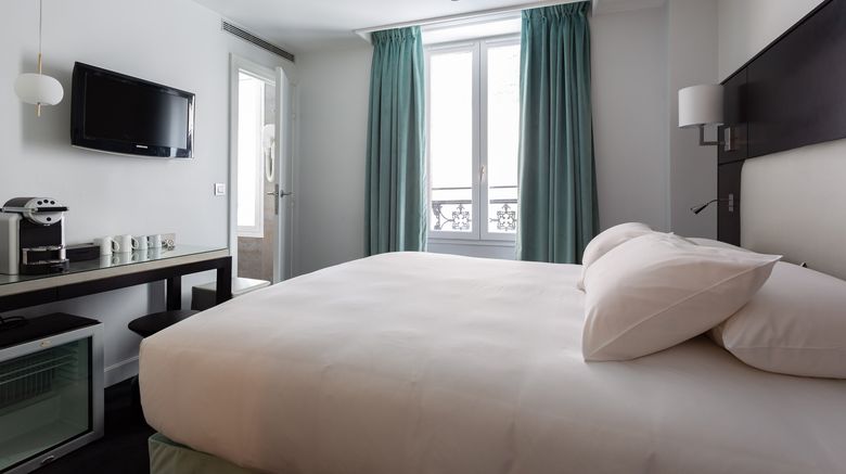 <b>Hotel Sevres Montparnasse Room</b>. Images powered by <a href="https://www.leonardoworldwide.com/" title="Leonardo Worldwide" target="_blank">Leonardo</a>.