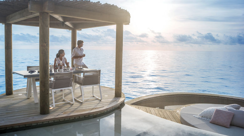 <b>InterContinental Maldives Maamunagau Suite</b>. Images powered by <a href="https://www.leonardoworldwide.com/" title="Leonardo Worldwide" target="_blank">Leonardo</a>.