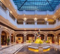 Holiday Inn Airport Guangzhou Lobby