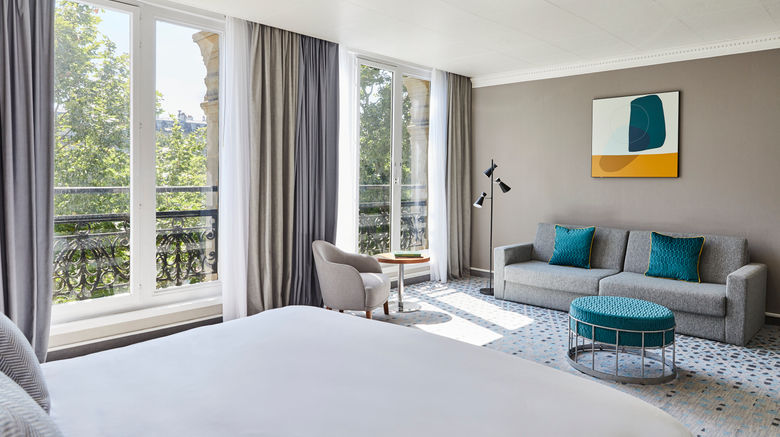 <b>Crowne Plaza Hotel Paris Republique Suite</b>. Images powered by <a href="https://www.leonardoworldwide.com/" title="Leonardo Worldwide" target="_blank">Leonardo</a>.