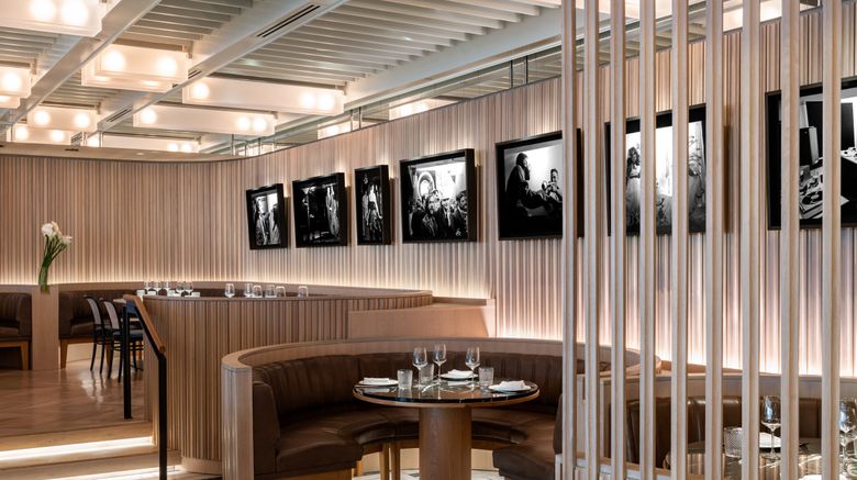 <b>Four Seasons Hotel Montreal Restaurant</b>. Images powered by <a href="https://www.leonardoworldwide.com/" title="Leonardo Worldwide" target="_blank">Leonardo</a>.